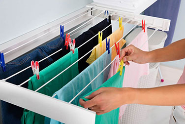 hang dry clothes
